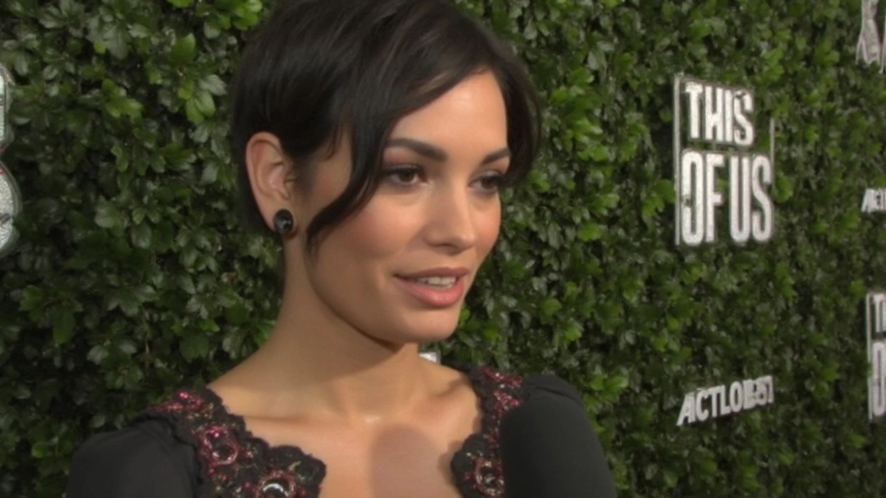 The Last of Us Cast Reveal Their Real-Life Survival Tactics at Season 2 Premiere